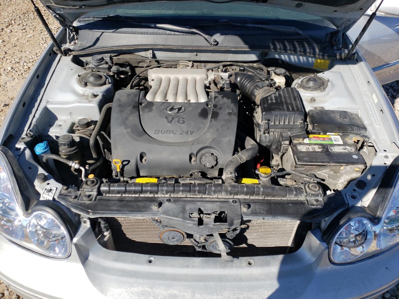 Photo 7 from auction – 2004 HYUNDAI SONATA with VIN KMHWF35H14A063158