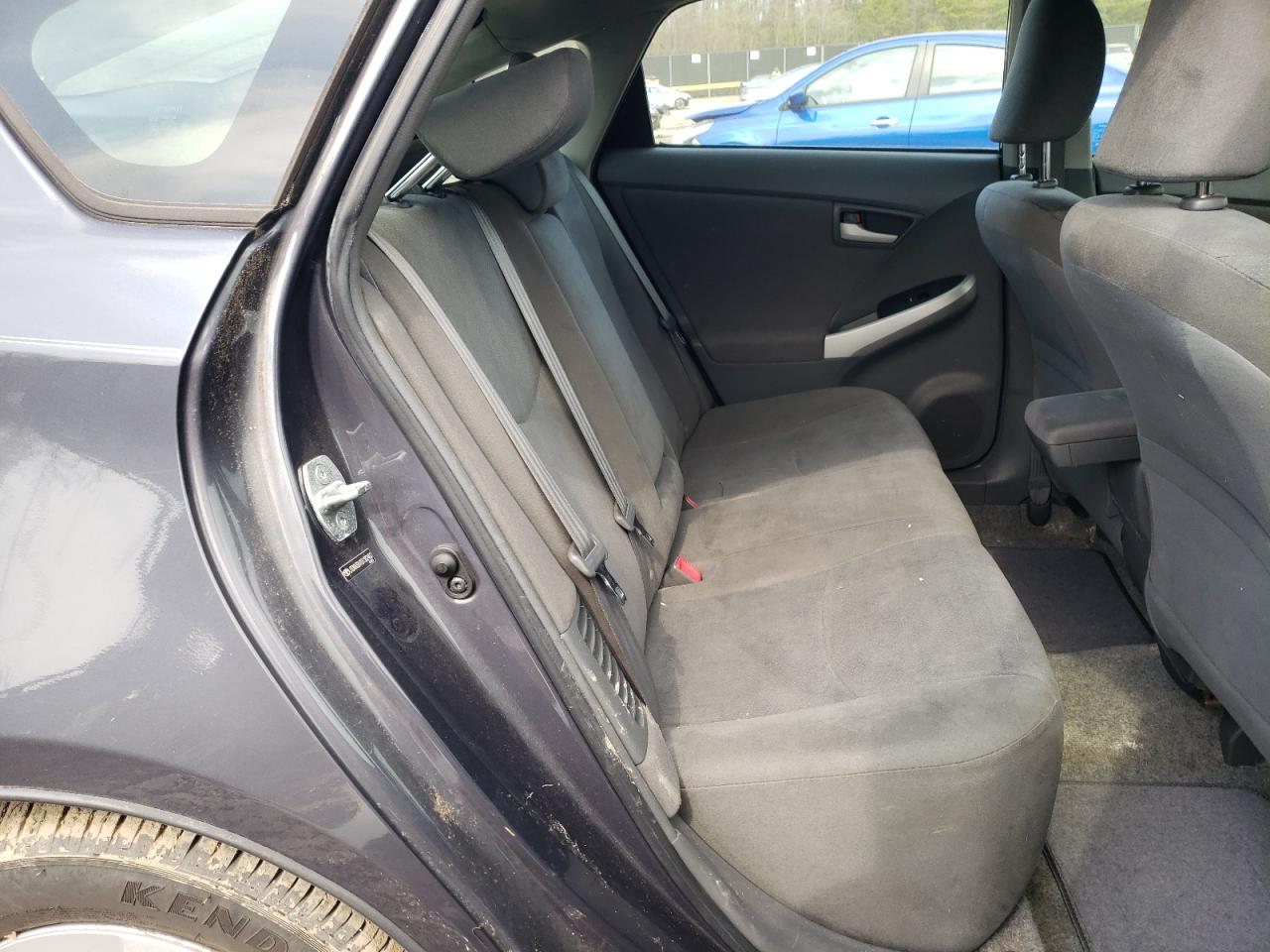 Photo 6 from auction – 2011 TOYOTA PRIUS with VIN JTDKN3DU1B1382402