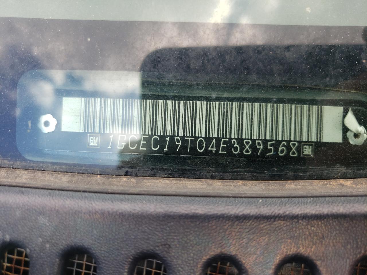 Photo 10 from auction – 2004 CHEVROLET SILVERADO with VIN 1GCEC19T04E389568