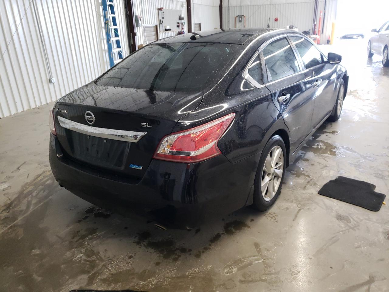 Photo 4 from auction – 2013 NISSAN ALTIMA 2.5 with VIN 1N4AL3AP0DC127379