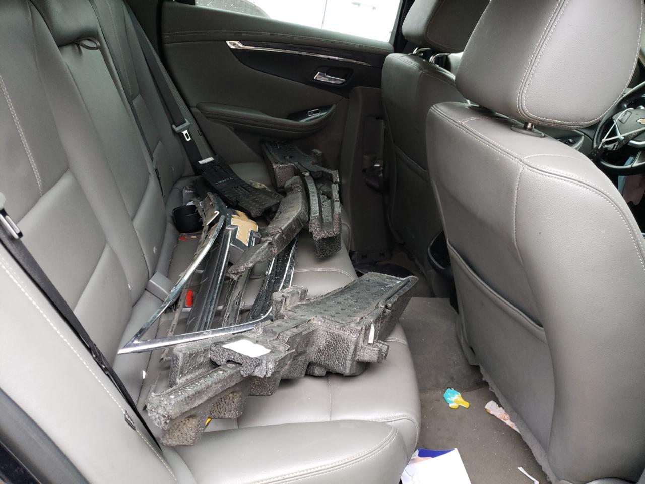 Photo 6 from auction – 2017 CHEVROLET IMPALA LT with VIN 2G1105S36H9126785