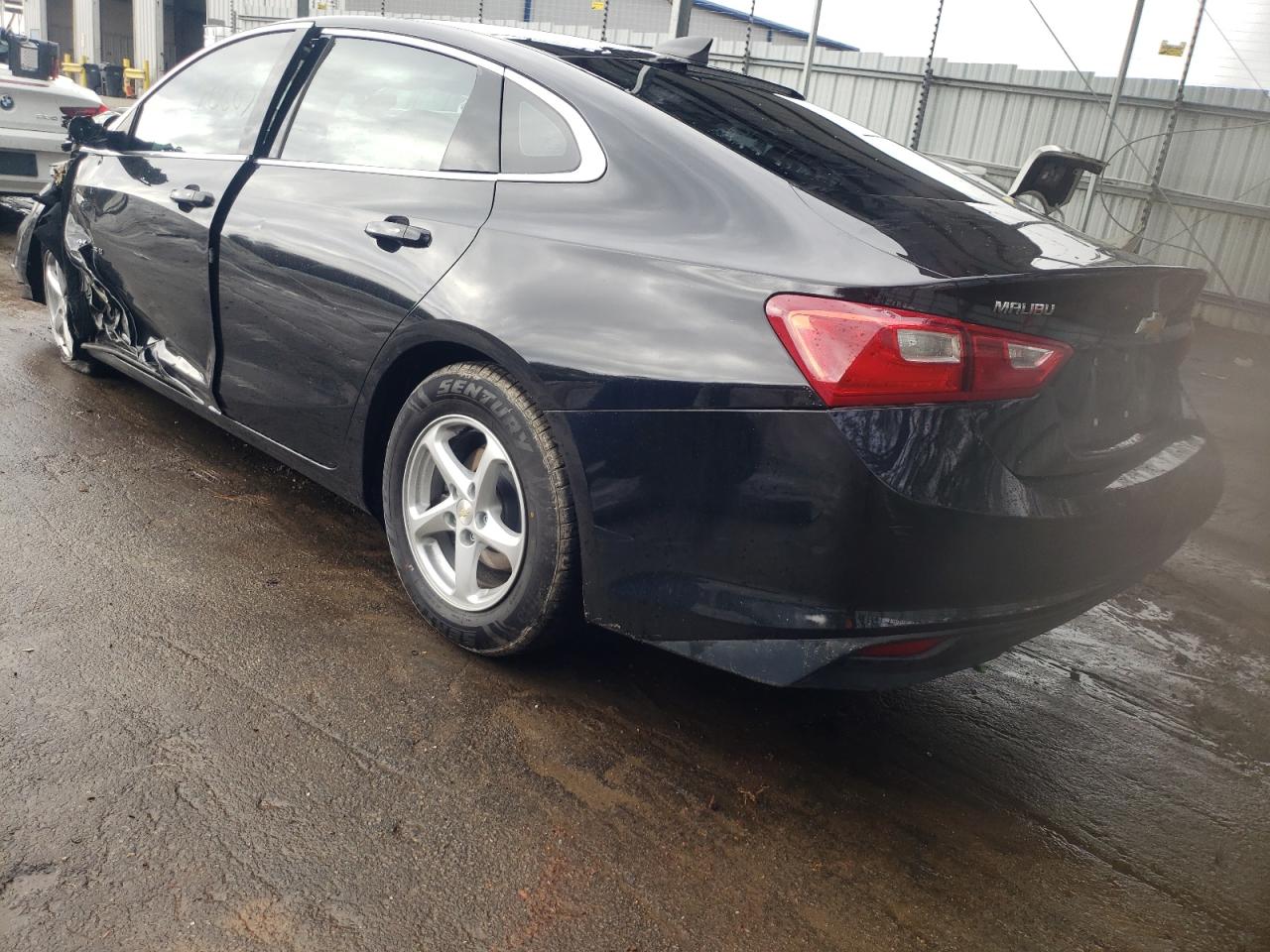 Photo 3 from auction – 2017 CHEVROLET MALIBU LS with VIN 1G1ZB5ST0HF192608