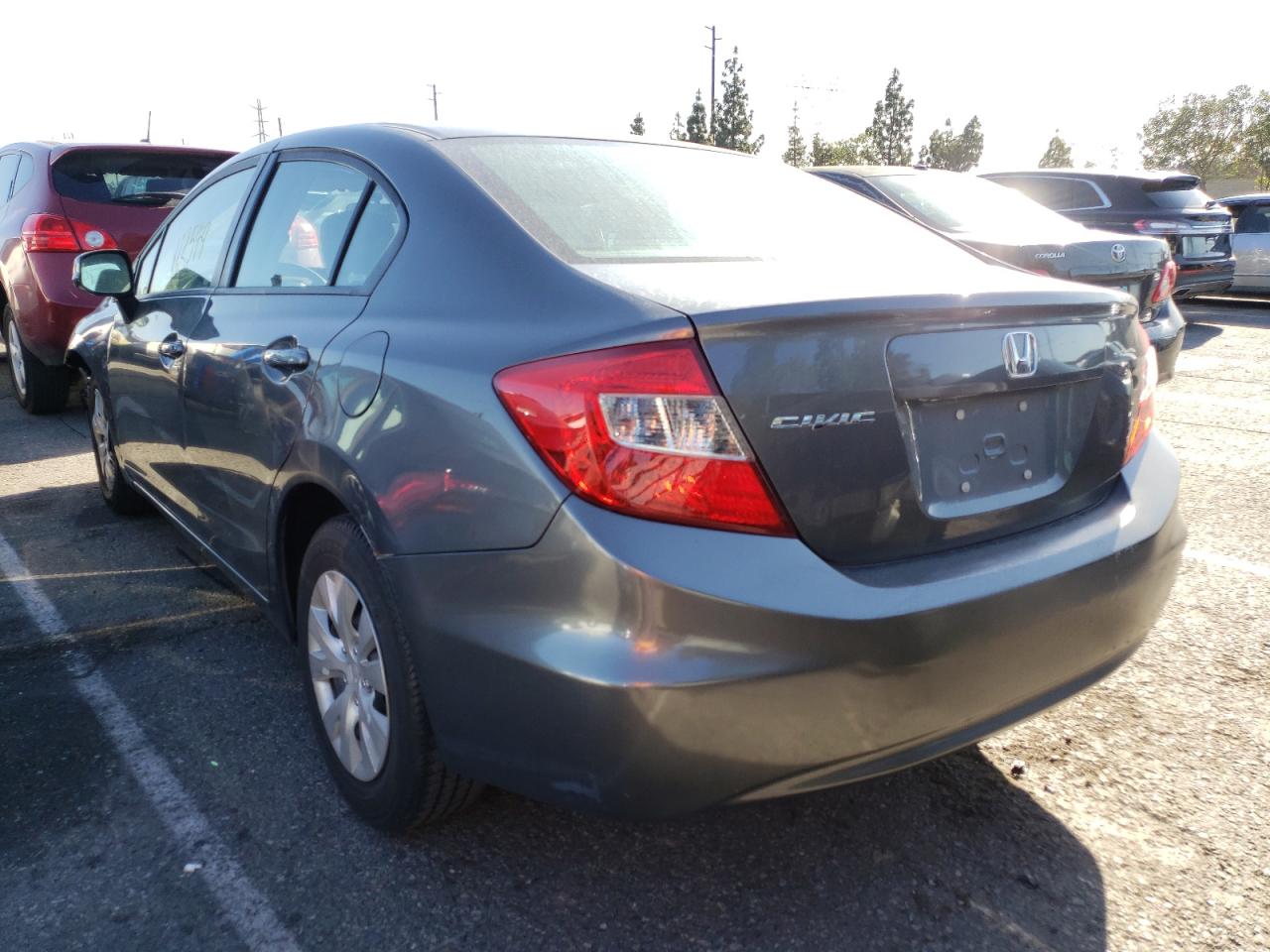 Photo 3 from auction – 2012 HONDA CIVIC LX with VIN 19XFB2F51CE370100