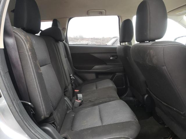 Photo 6 from auction – 2016 MITSUBISHI OUTLANDER with VIN JA4AD3A32GZ006384