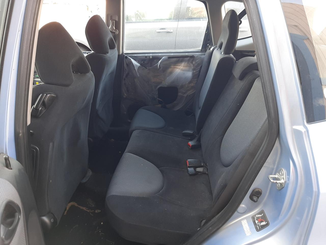 Photo 6 from auction – 2008 HONDA FIT with VIN JHMGD38488S005036