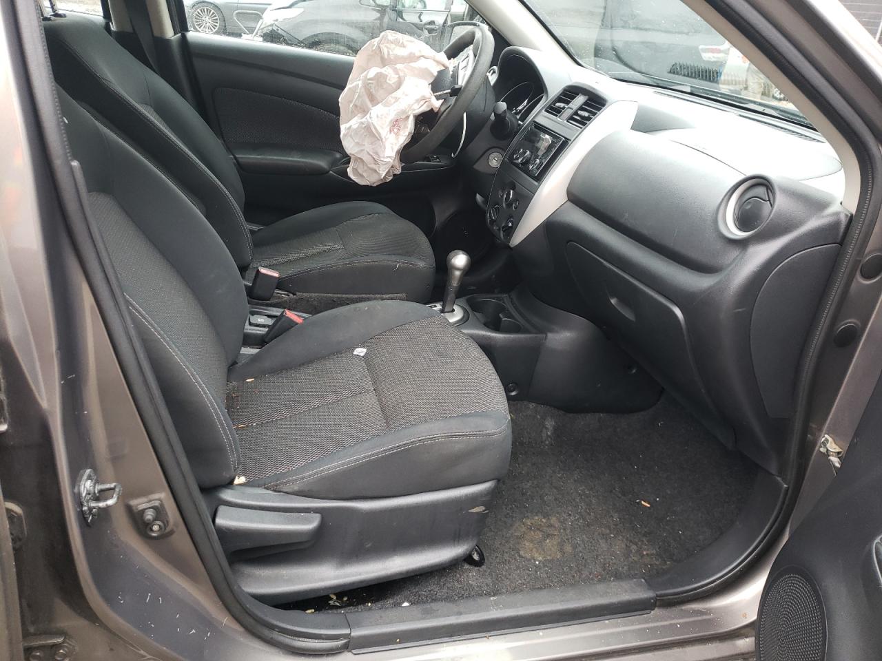 Photo 5 from auction – 2016 NISSAN VERSA S with VIN 3N1CN7AP3GL831074