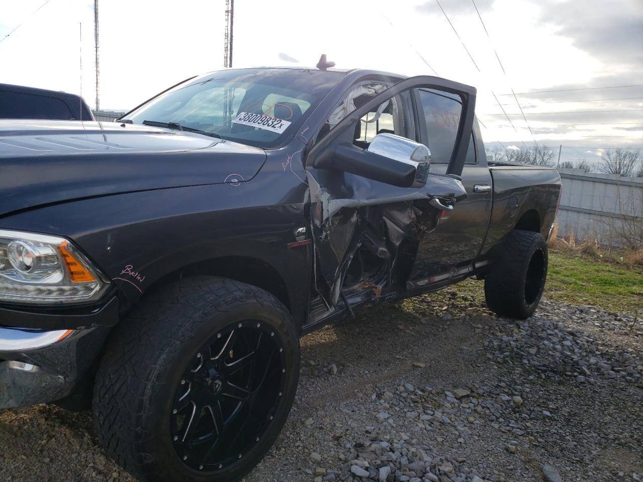 Photo 10 from auction – 2018 RAM 2500 LARAM with VIN 3C6UR5FL3JG216600