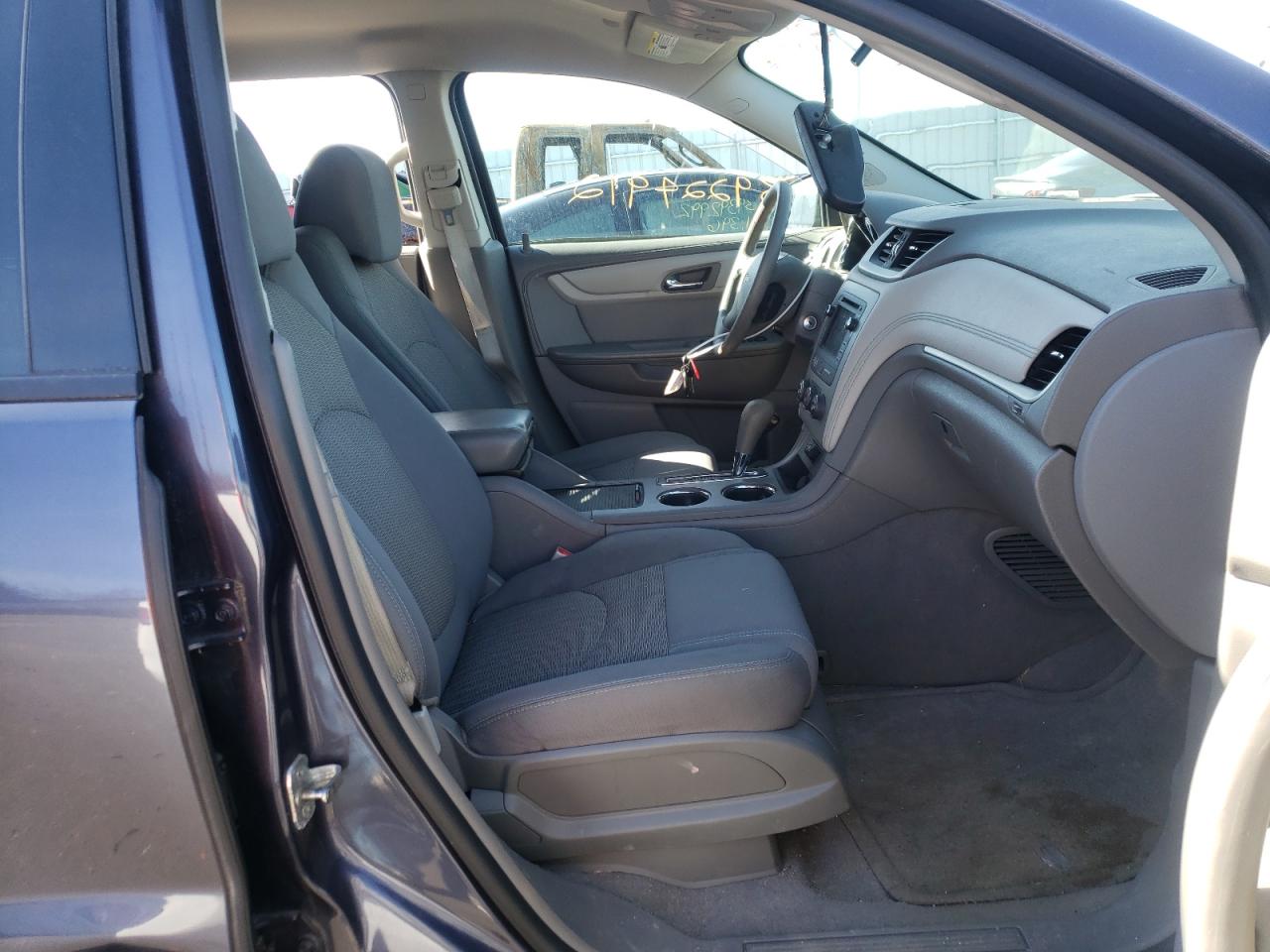 Photo 5 from auction – 2013 CHEVROLET TRAVERSE L with VIN 1GNKVFED9DJ233231