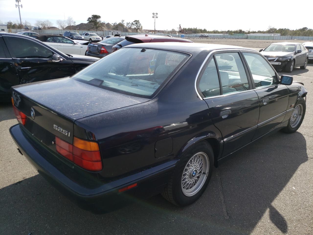 Photo 4 from auction – 1995 BMW 525 I AUTO with VIN WBAHD6326SGK58103