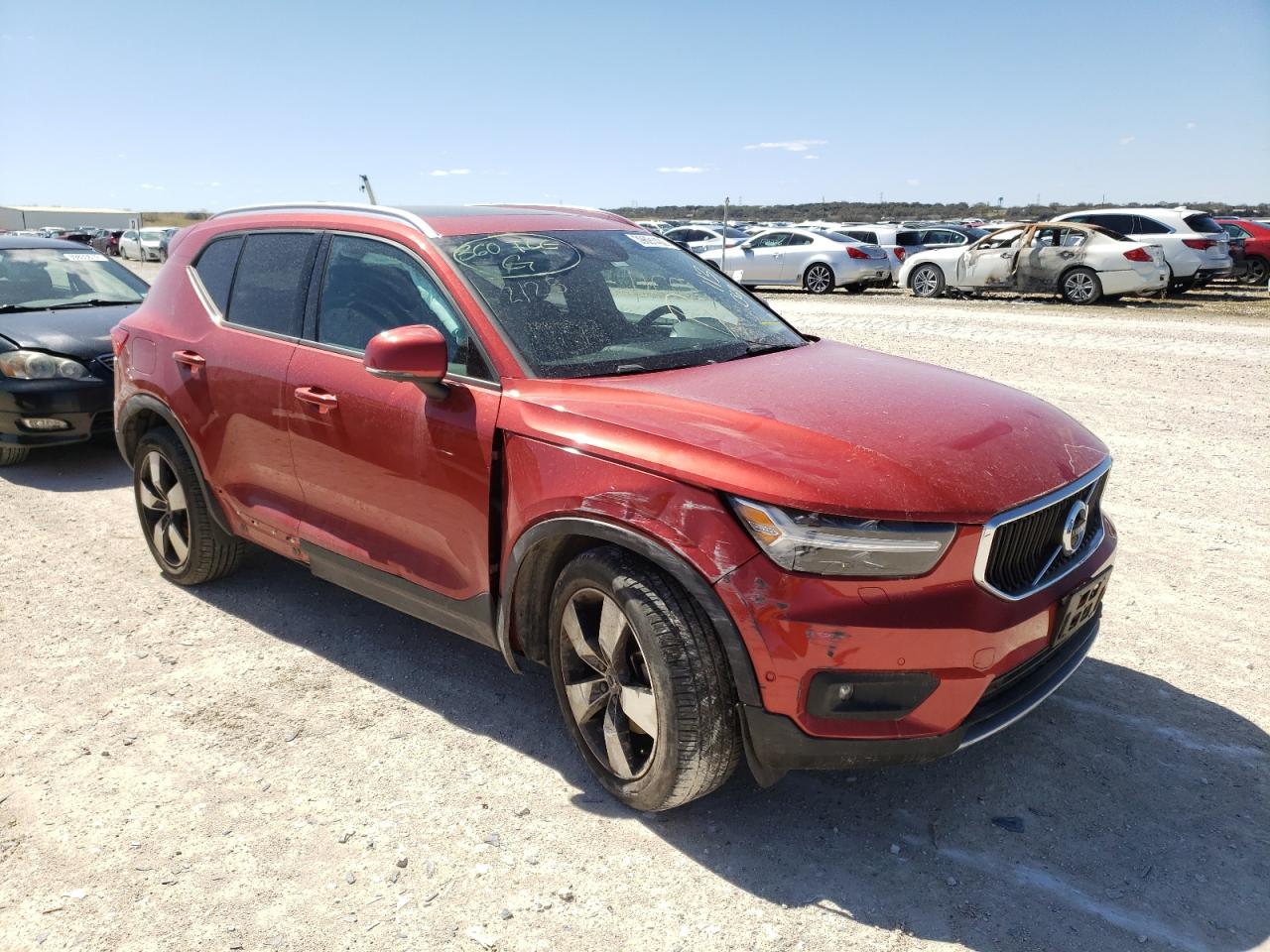 VOLVO XC40 T5 MO 2019 with VIN YV4162UK9K2113069 - Photo from auction