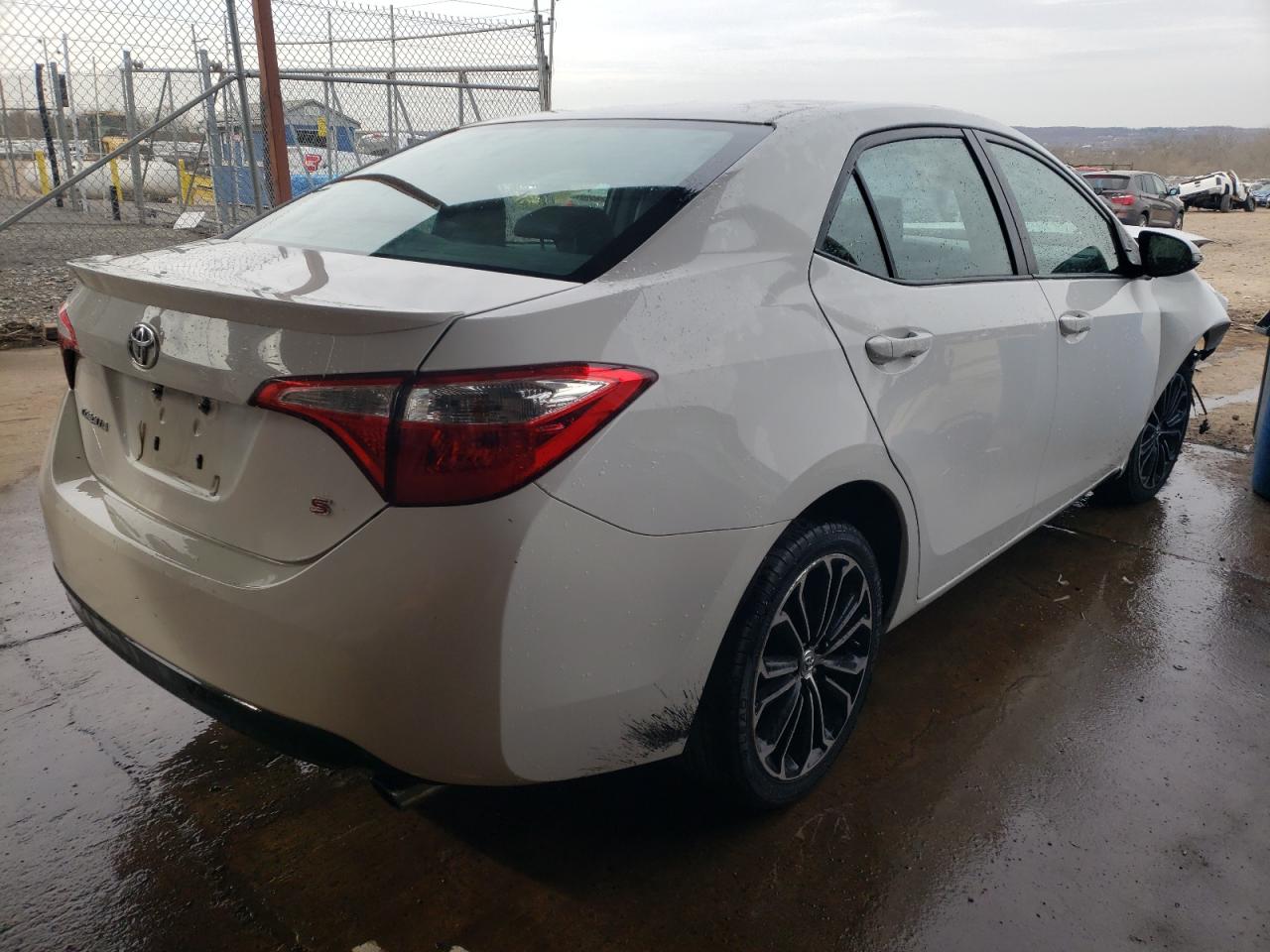 Photo 4 from auction – 2014 TOYOTA COROLLA L with VIN 2T1BURHE5EC078532