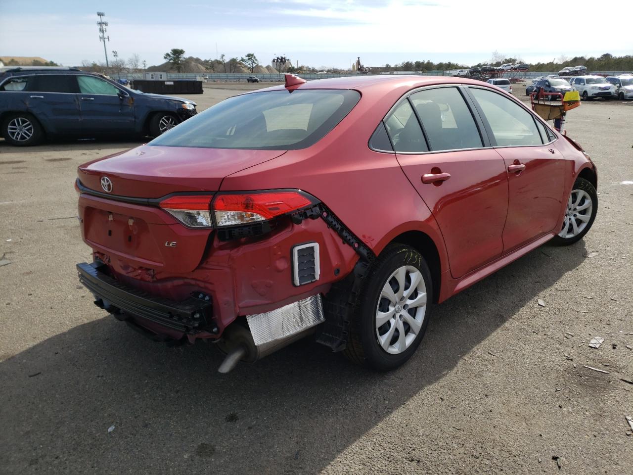 Photo 4 from auction – 2021 TOYOTA COROLLA LE with VIN JTDEPMAE4MJ142421