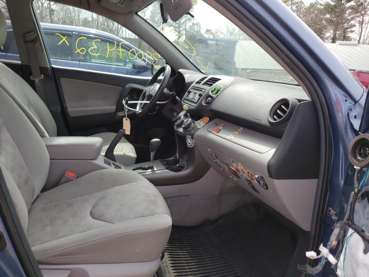 Photo 5 from auction – 2012 TOYOTA RAV4 with VIN 2T3BF4DV6CW183490