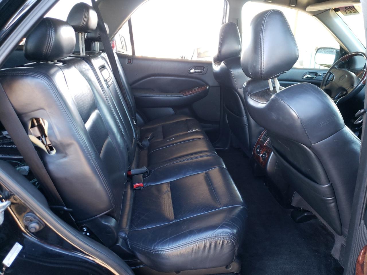 Zdjęcie 6 z aukcji – 2002 ACURA MDX z VIN 2HNYD18892H542746
