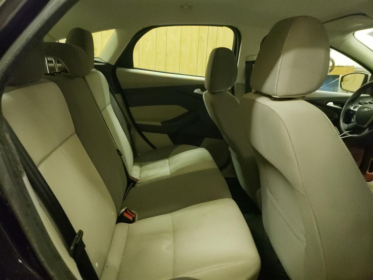 Photo 6 from auction – 2013 FORD FOCUS SE with VIN 1FADP3K22DL204659