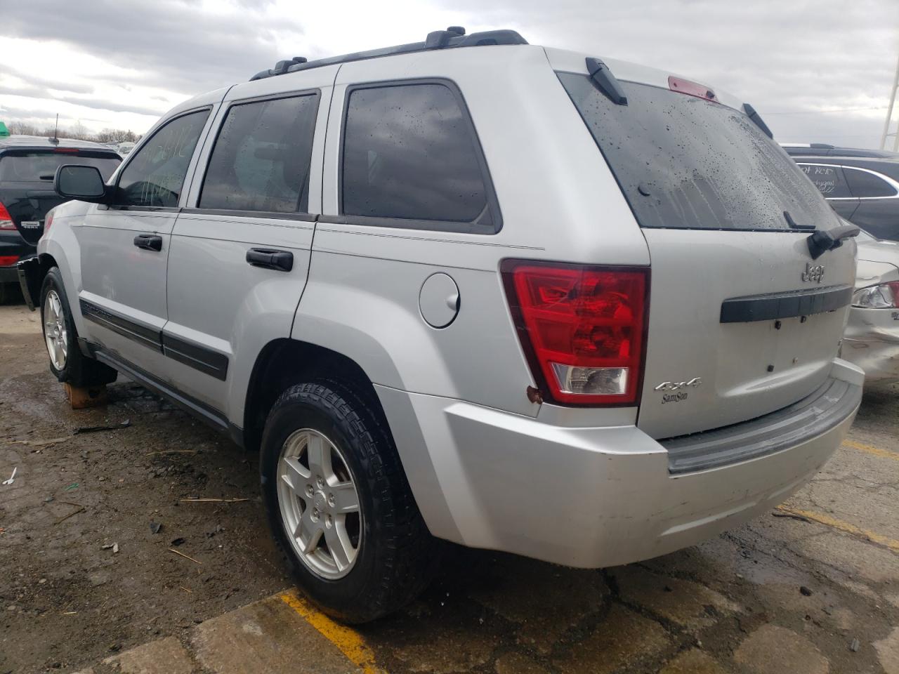 Photo 3 from auction – 2005 JEEP GRAND CHER with VIN 1J4GR48K55C500544