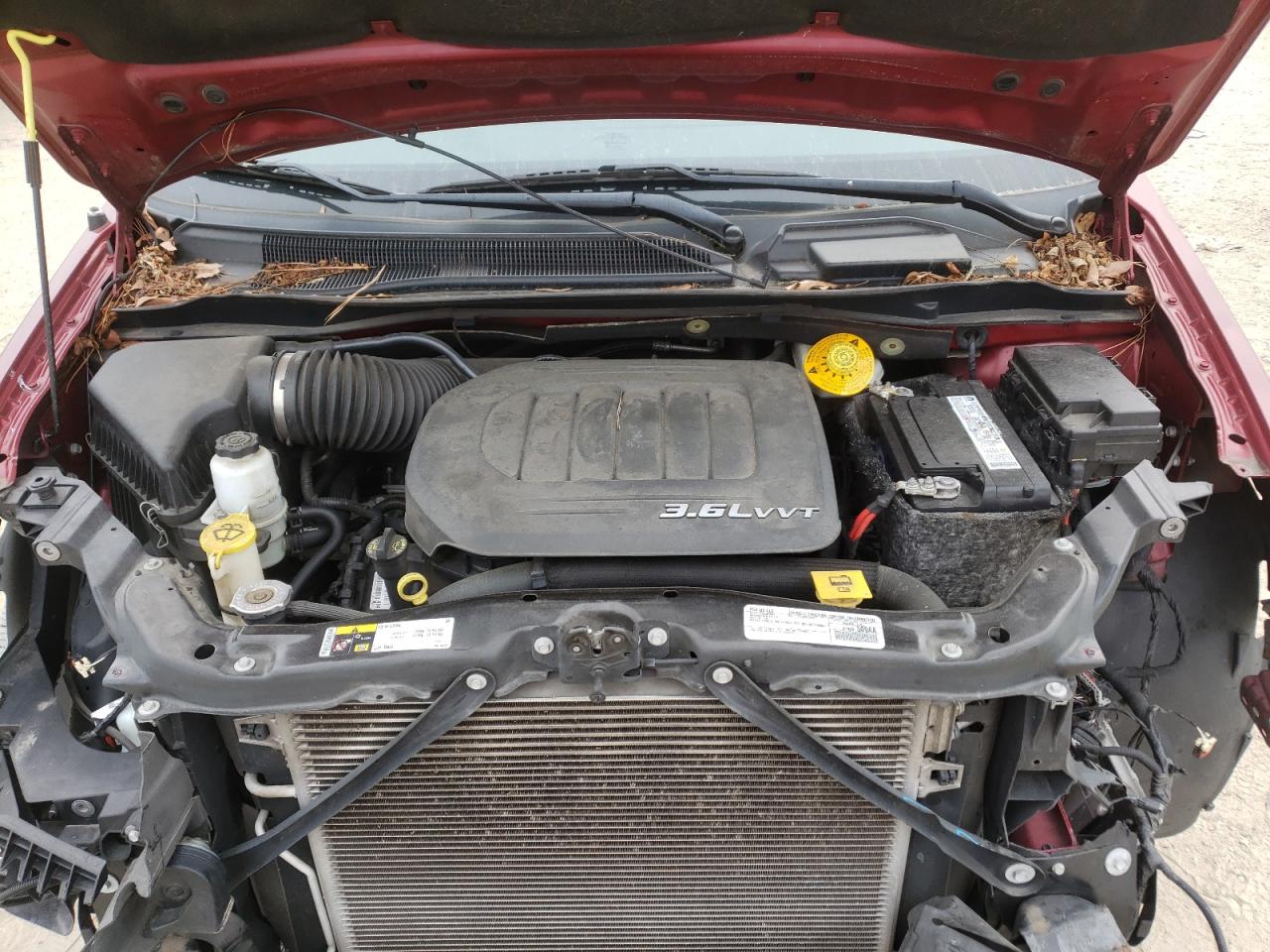 Photo 7 from auction – 2016 CHRYSLER TOWN & COU with VIN 2C4RC1BG2GR231769
