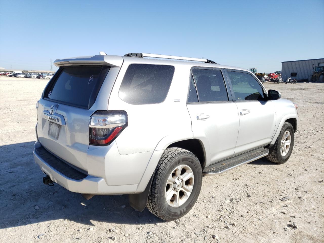 Photo 4 from auction – 2016 TOYOTA 4RUNNER SR with VIN JTEZU5JR8G5129165