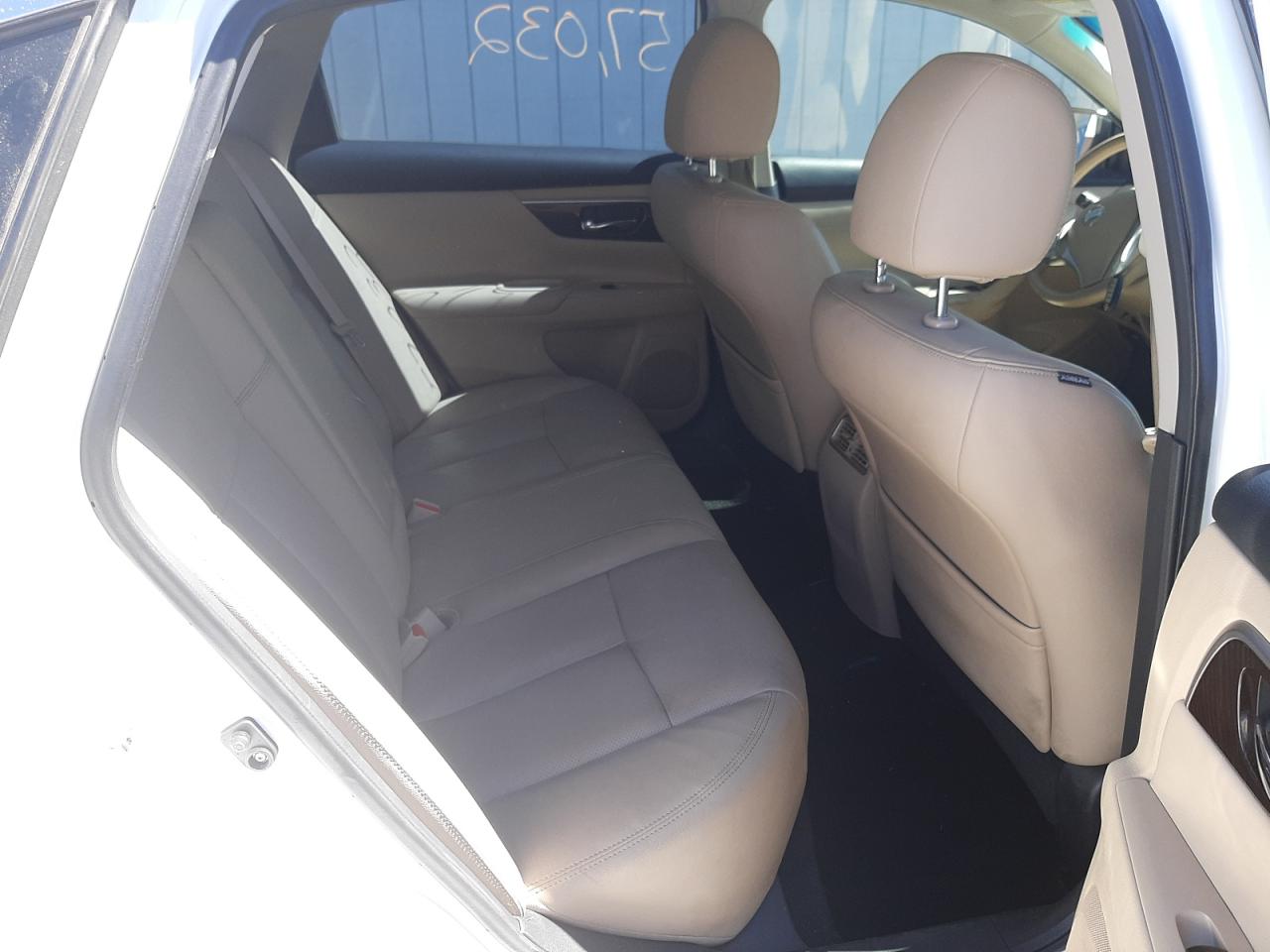 Photo 6 from auction – 2015 NISSAN ALTIMA 2.5 with VIN 1N4AL3AP3FC227611