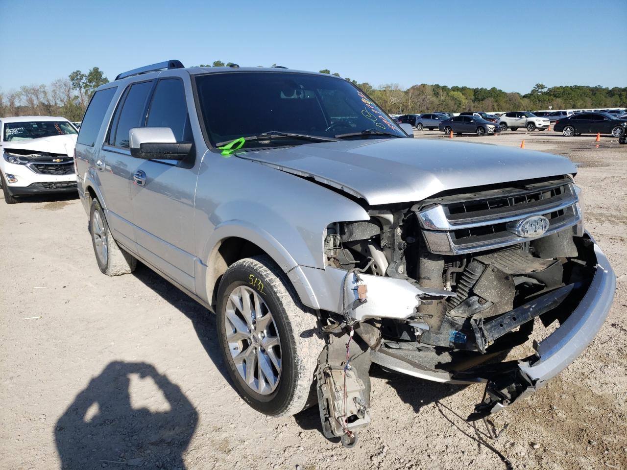 FORD EXPEDITION 2016 with VIN 1FMJU1KT8GEF44583 - Photo from auction