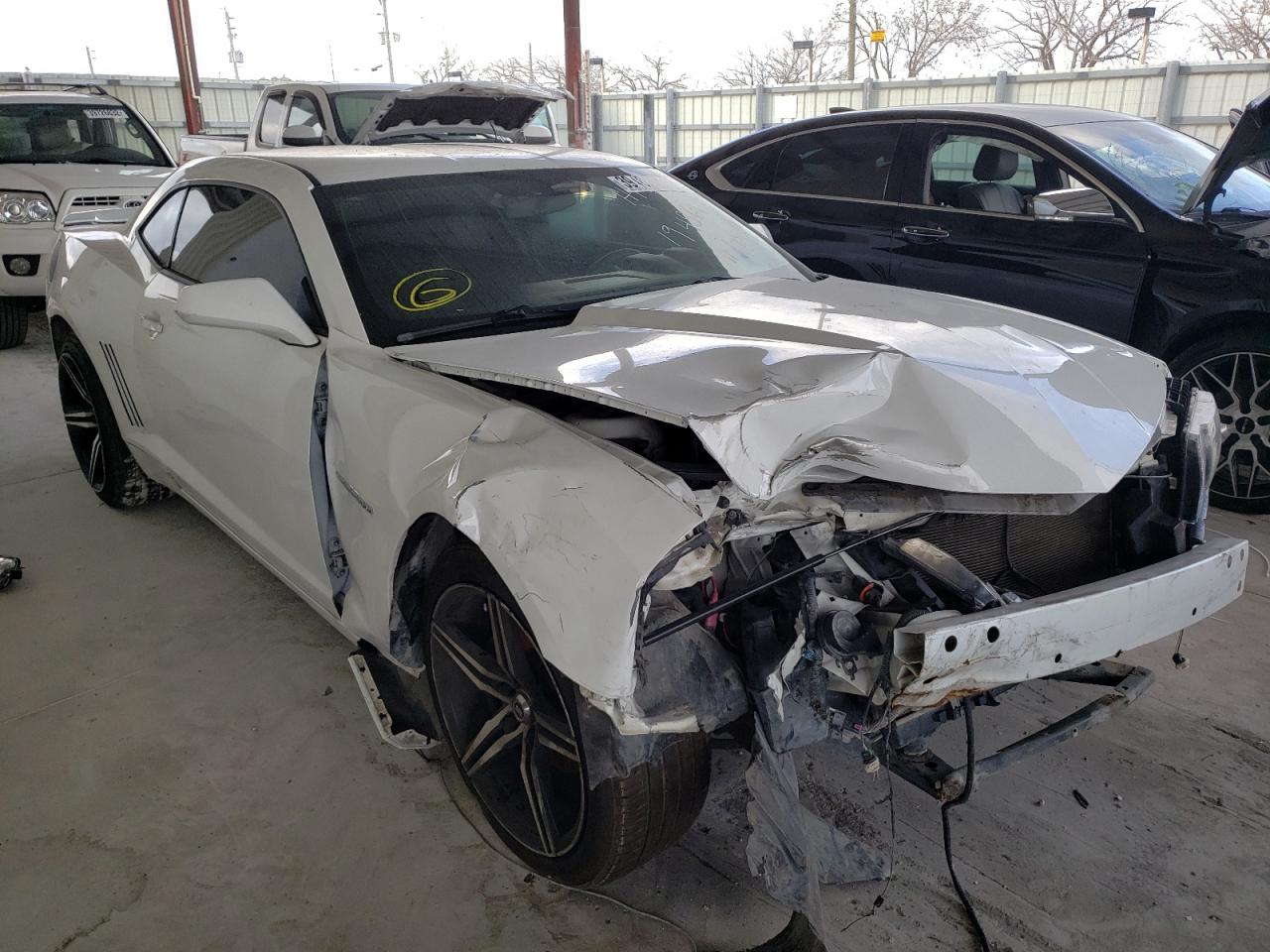 CHEVROLET CAMARO LS 2013 with VIN 2G1FA1E34D9194861 - Photo from auction