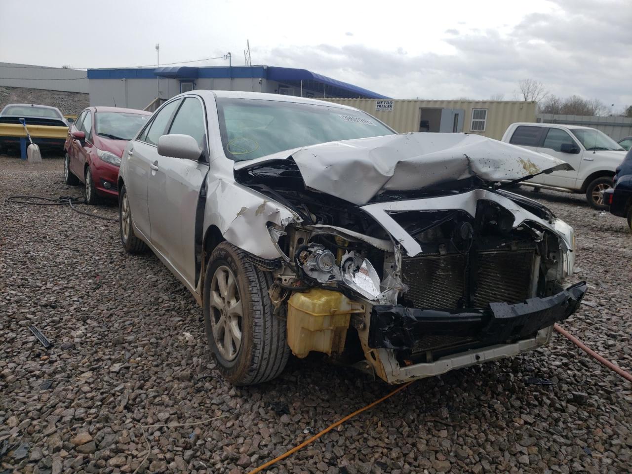 TOYOTA CAMRY BASE 2011 مع رقم تعريف المركبة 4T4BF3EK1BR219159 - صورة من المزاد