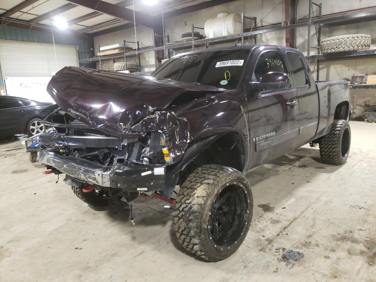 Photo 2 from auction – 2008 CHEVROLET SILVERADO with VIN 2GCEC19J881232649