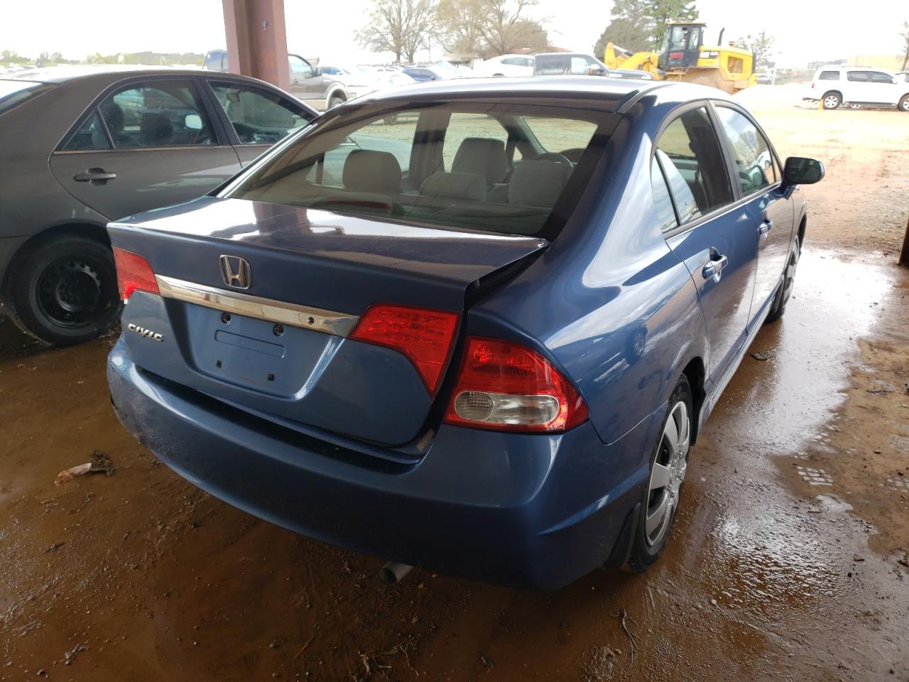 Photo 4 from auction – 2010 HONDA CIVIC LX with VIN 19XFA1F54AE001144