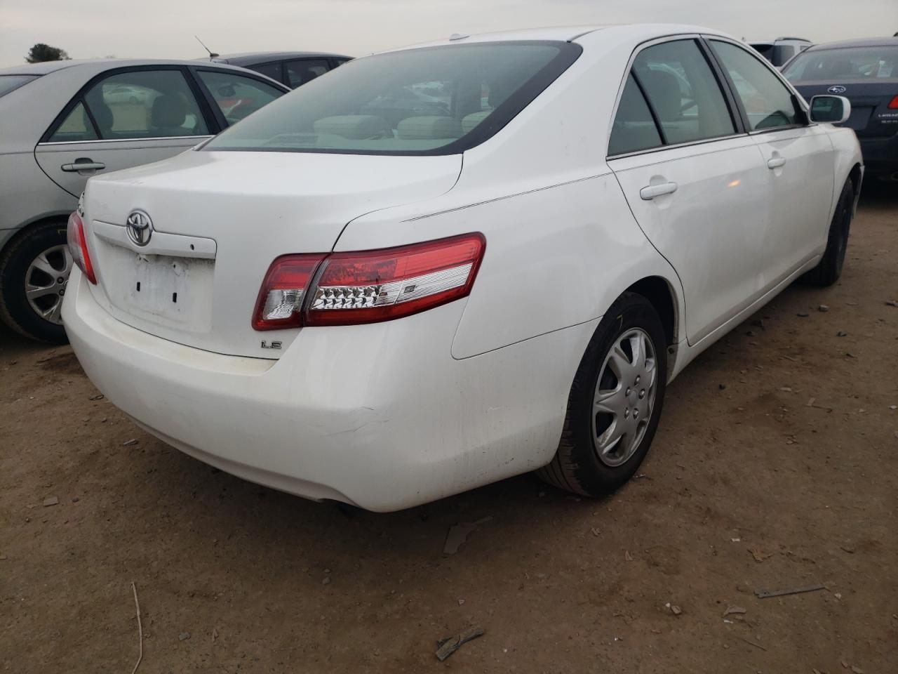 Photo 4 from auction – 2011 TOYOTA CAMRY BASE with VIN 4T1BF3EK8BU614305