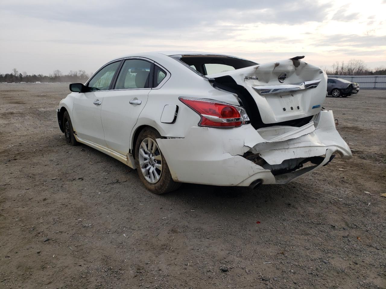 Photo 3 from auction – 2014 NISSAN ALTIMA 2.5 with VIN 1N4AL3AP6EN371205