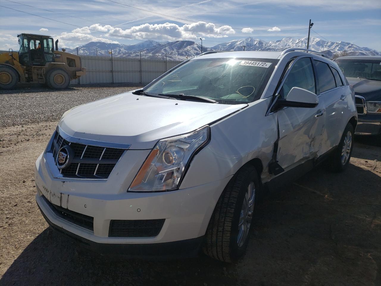 Photo 2 from auction – 2012 CADILLAC SRX LUXURY with VIN 3GYFNDE3XCS617872