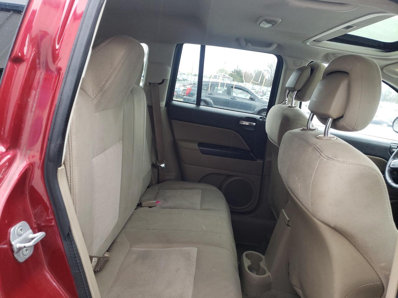 Photo 6 from auction – 2011 JEEP COMPASS SP with VIN 1J4NF1FBXBD134863