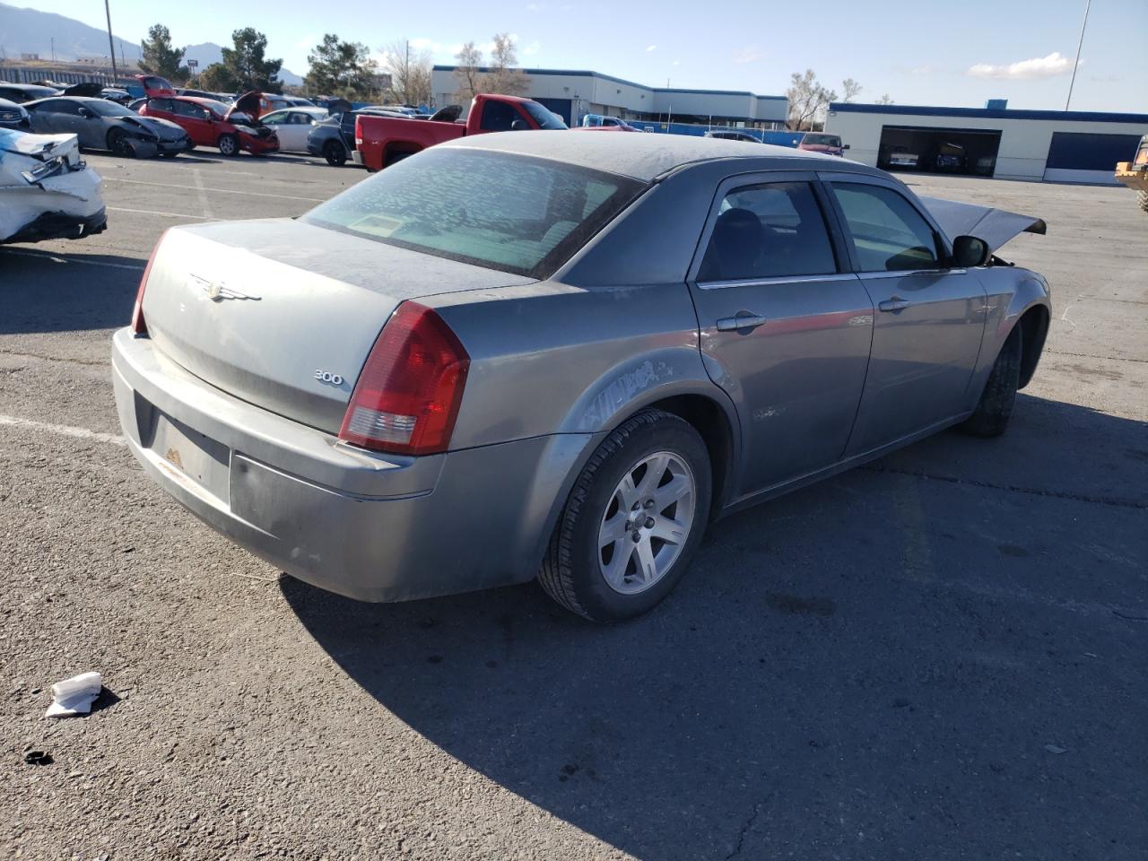 Photo 4 from auction – 2006 CHRYSLER 300 with VIN 2C3KA43R36H363022
