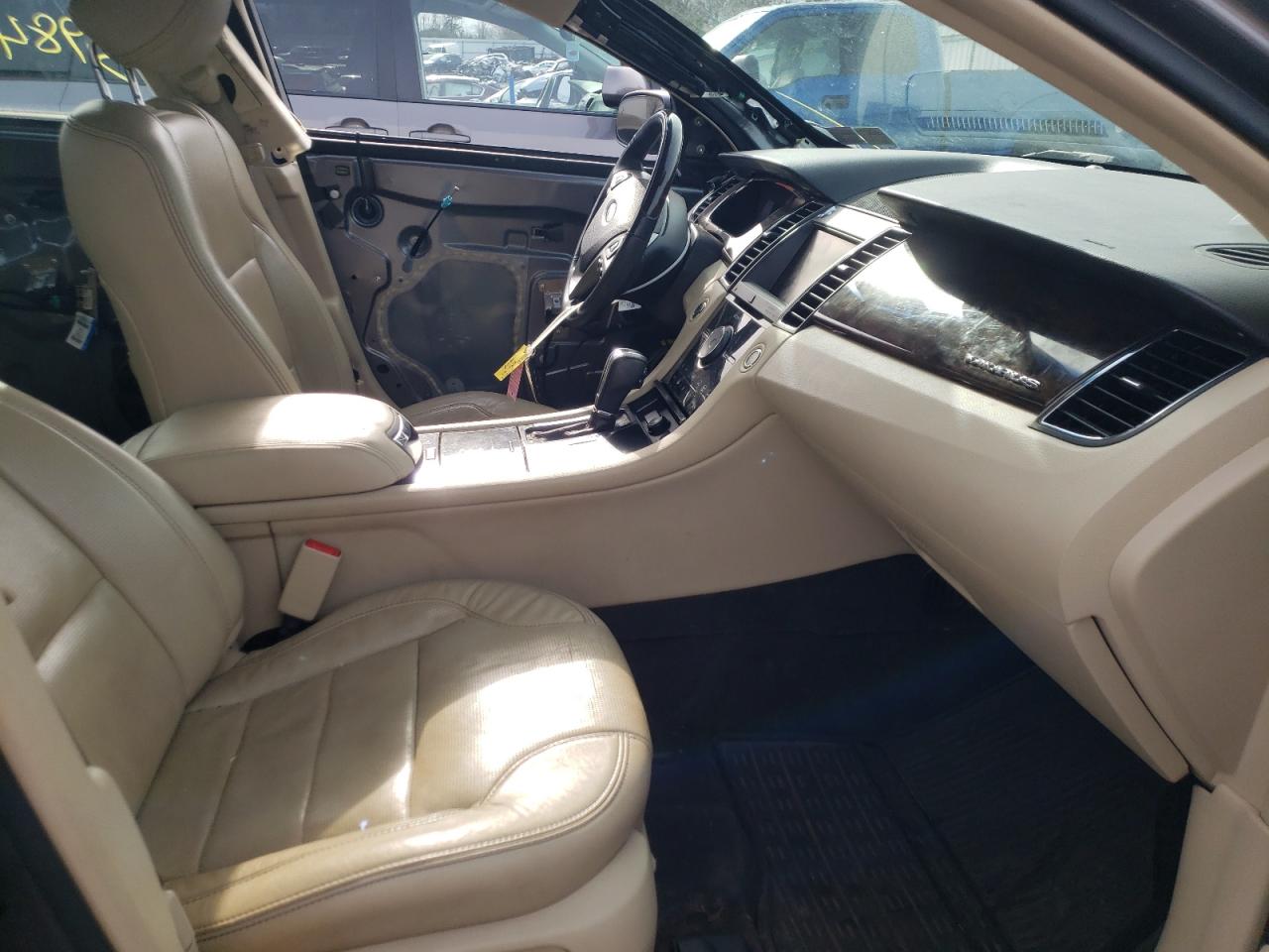 Photo 5 from auction – 2013 FORD TAURUS LIM with VIN 1FAHP2F9XDG184513