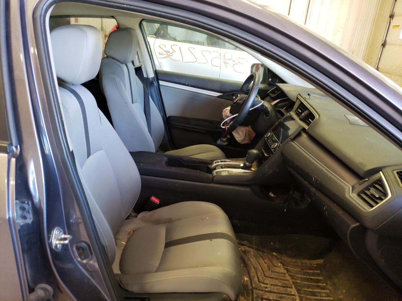 Photo 5 from auction – 2016 HONDA CIVIC EX with VIN 19XFC2F77GE229309
