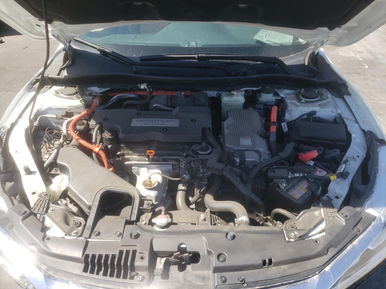 Photo 7 from auction – 2017 HONDA ACCORD HYB with VIN JHMCR6F59HC024380