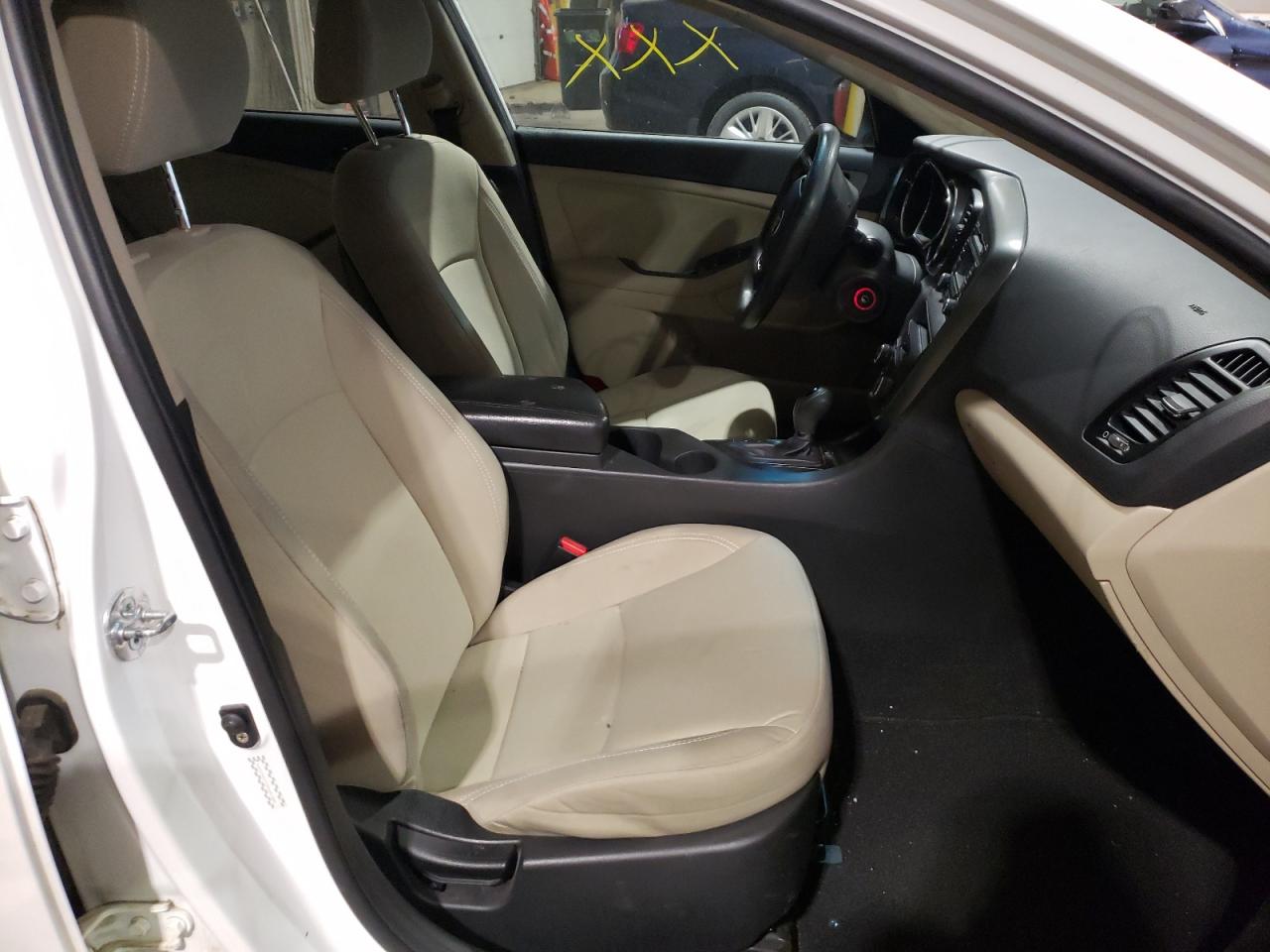 Photo 5 from auction – 2013 KIA OPTIMA LX with VIN KNAGM4A72D5401481