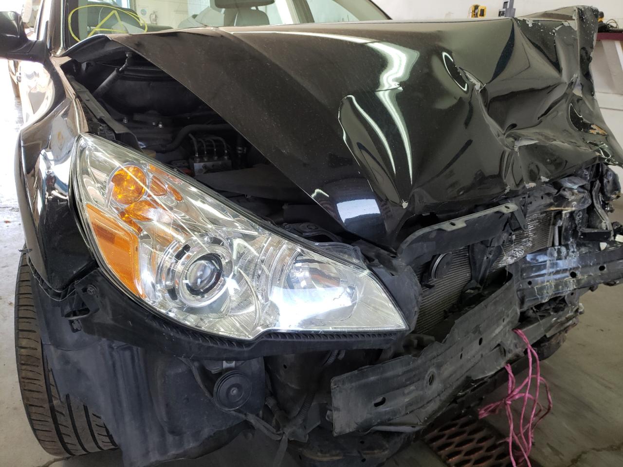 Photo 9 from auction – 2011 SUBARU LEGACY 2.5 with VIN 4S3BMBK67B3215659