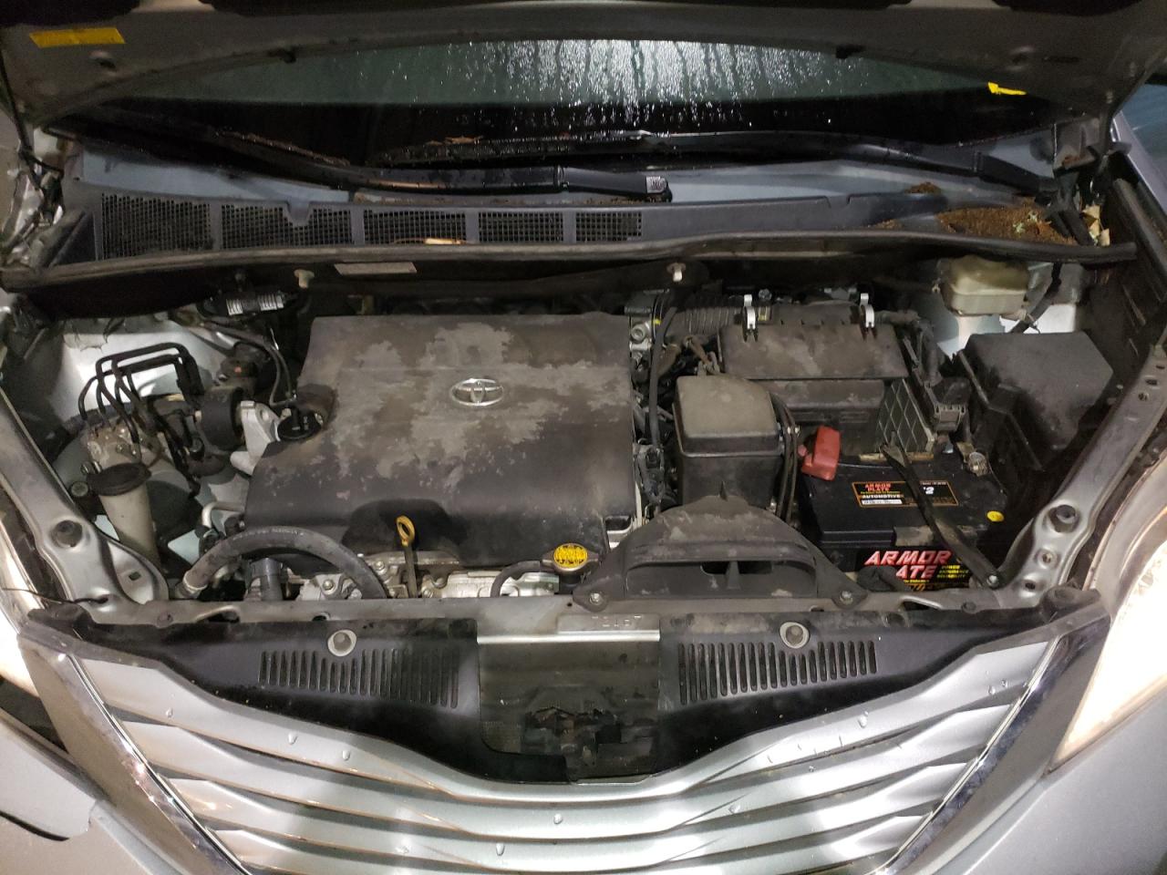 Photo 7 from auction – 2015 TOYOTA SIENNA LE with VIN 5TDKK3DC3FS527853