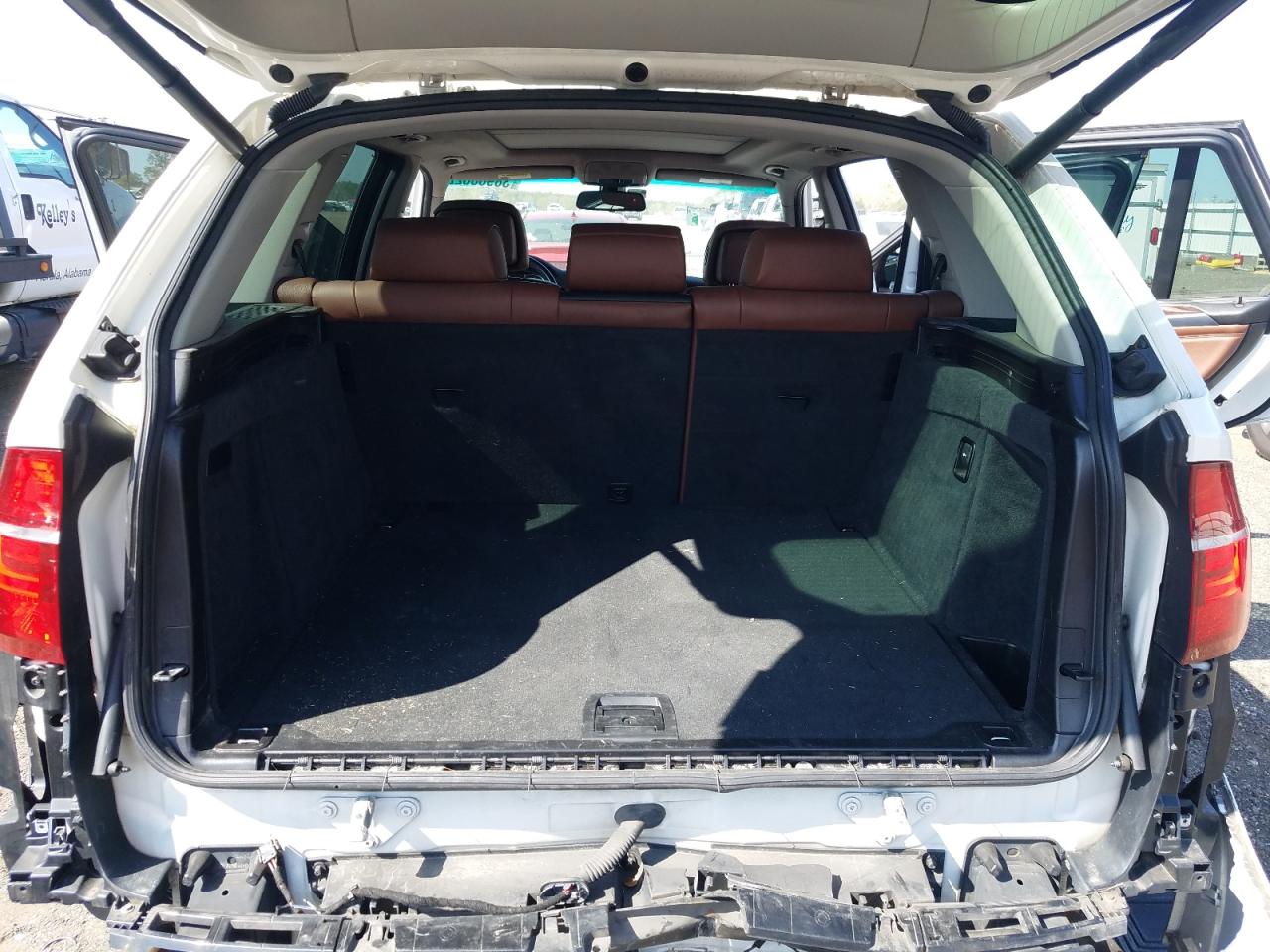 Photo 9 from auction – 2011 BMW X5 XDRIVE3 with VIN 5UXZV4C53BL400044