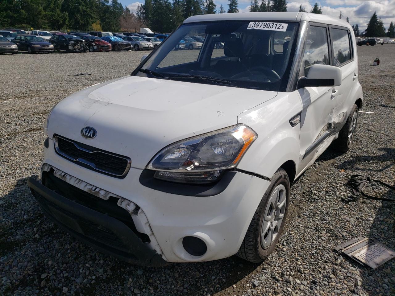 Photo 2 from auction – 2013 KIA SOUL with VIN KNDJT2A58D7754861