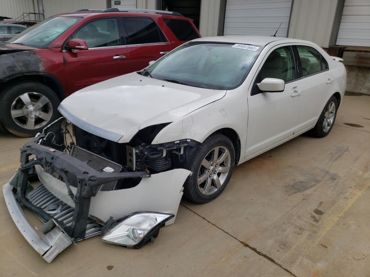 Photo 2 from auction – 2010 MERCURY MILAN PREM with VIN 3MEHM0JG7AR654996
