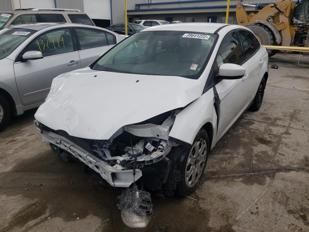 Photo 2 from auction – 2012 FORD FOCUS SE with VIN 1FAHP3F21CL337634