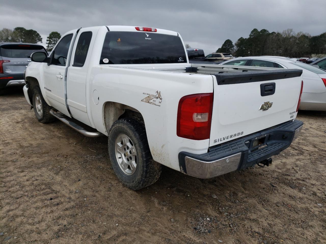 Photo 3 from auction – 2008 CHEVROLET SILVERADO with VIN 1GCEK19J88Z149667