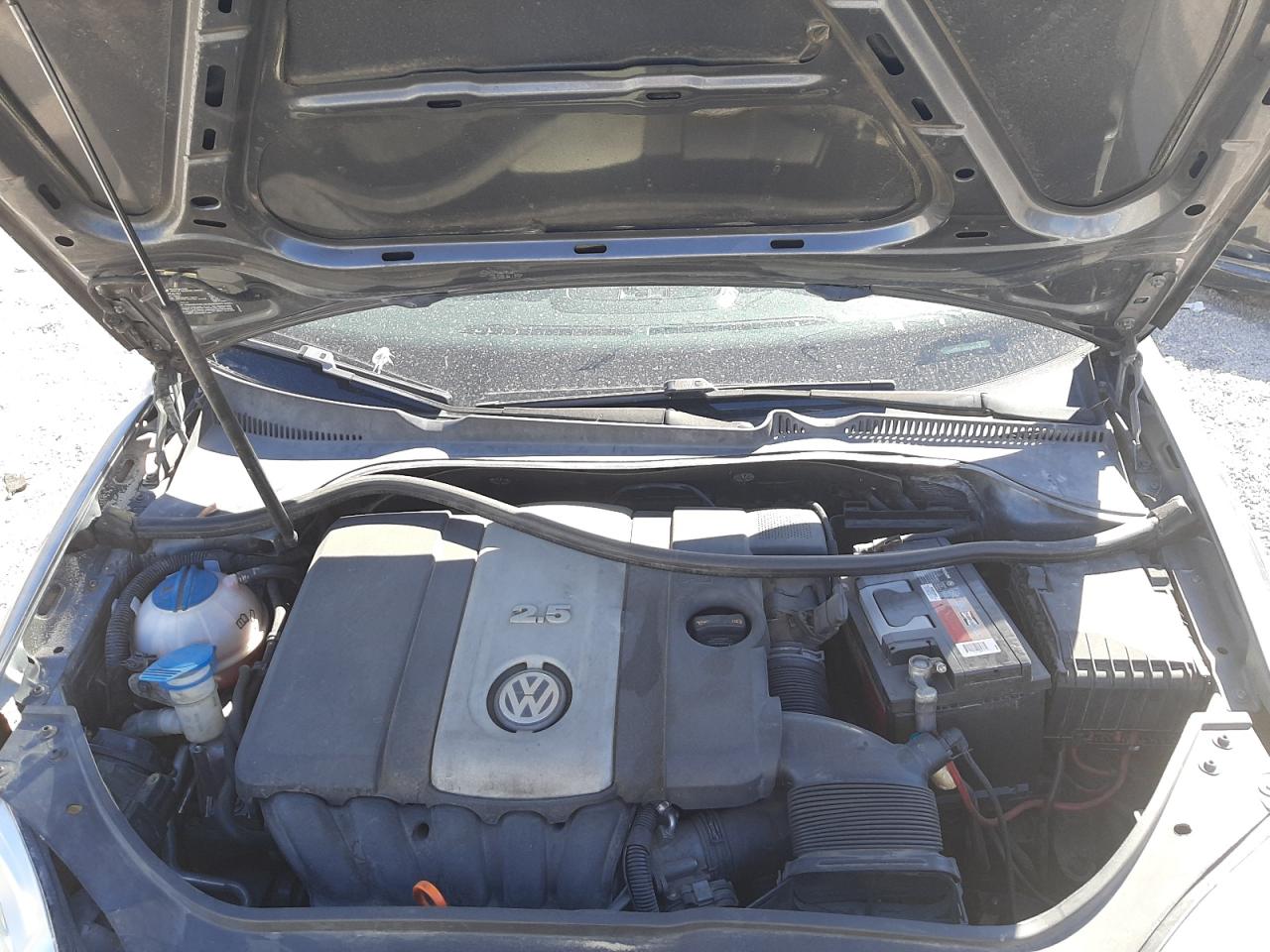 Photo 7 from auction – 2007 VOLKSWAGEN JETTA WOLF with VIN 3VWEF71K57M195336