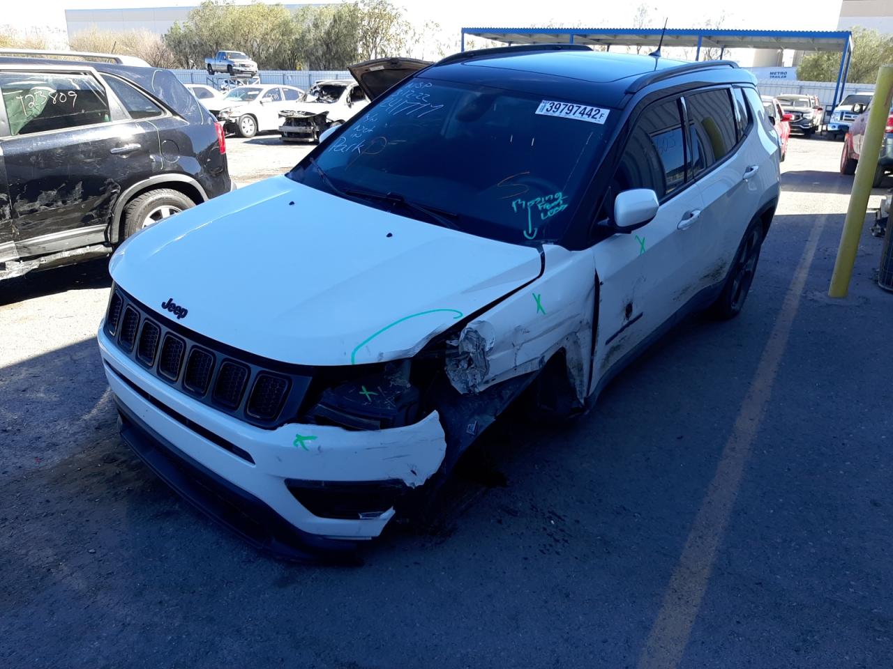 Photo 2 from auction – 2019 JEEP COMPASS LA with VIN 3C4NJDBB0KT745054