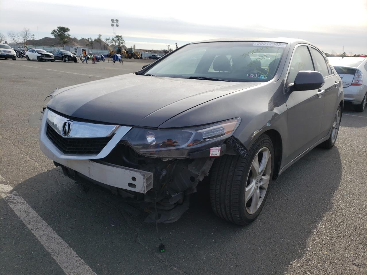 Photo 2 from auction – 2010 ACURA TSX with VIN JH4CU2F69AC043971