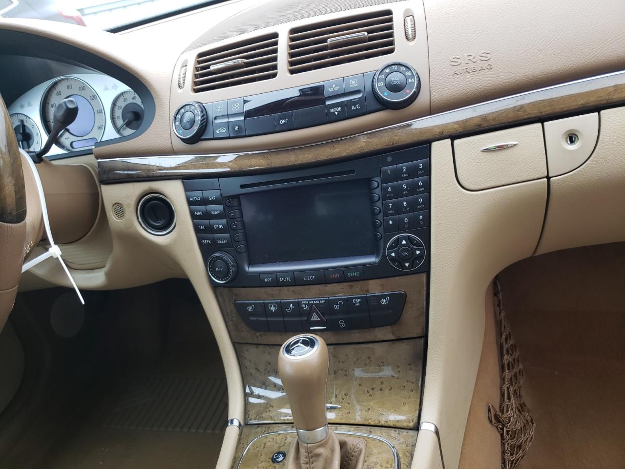 Photo 9 from auction – 2007 MERCEDES-BENZ E 350 with VIN WDBUF56X67B099616