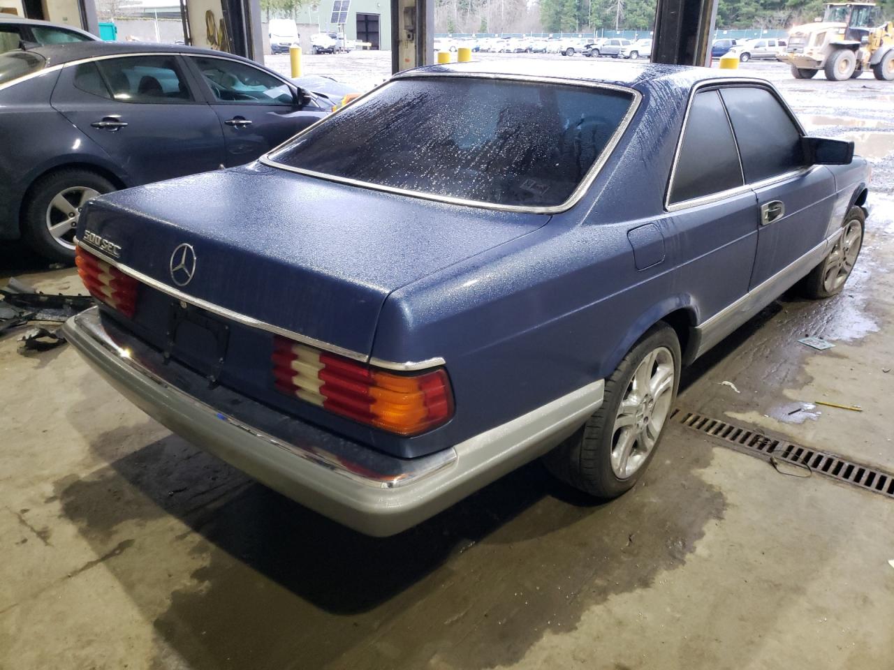 Photo 4 from auction – 1984 MERCEDES-BENZ 500 SEC with VIN WDBCA44A5EA079931