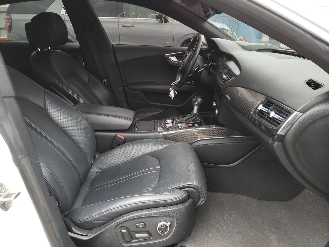 Photo 5 from auction – 2015 AUDI S7 PREMIUM with VIN WAUW2AFC5FN022094